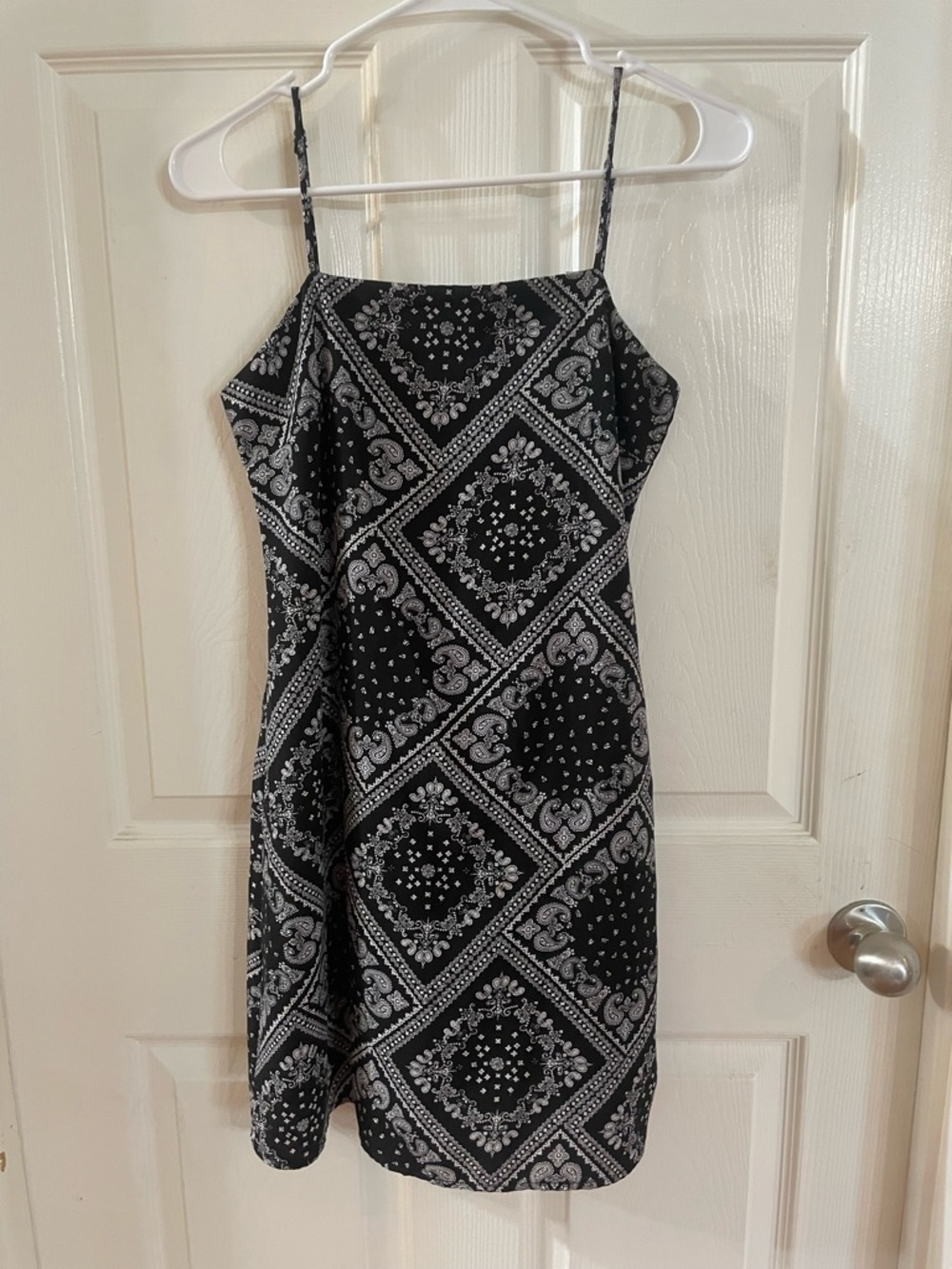 miami Black and White Bandana-Print Slip Mini Dress